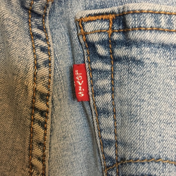 Vintage High Waisted Levi's - Picture 6 of 8